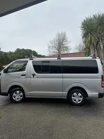 Toyota Hiace 2014 photo 3