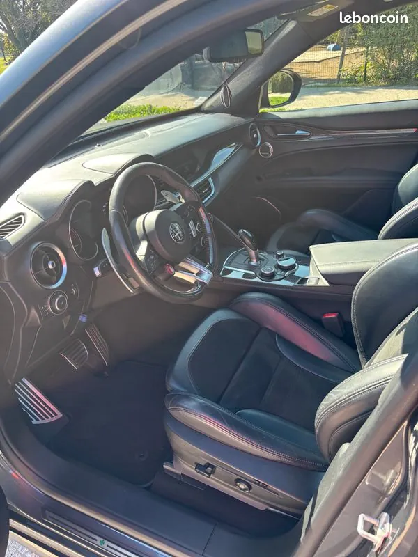 Alfa Romeo Stelvio 2019 photo 3