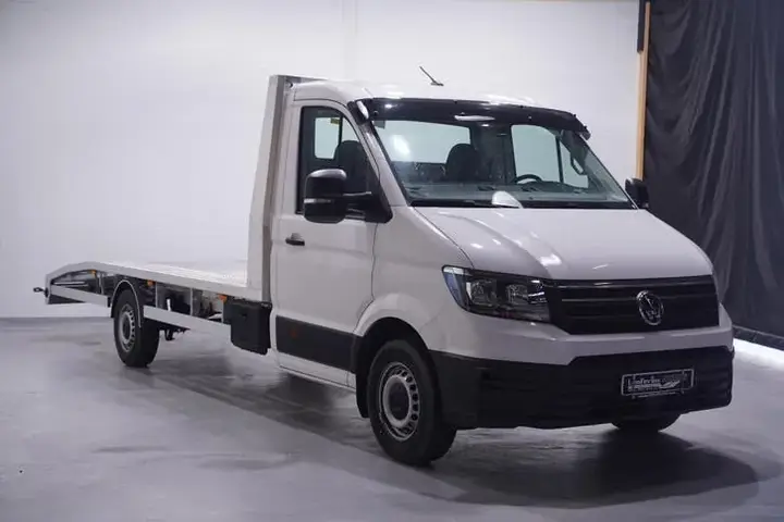 Volkswagen Crafter 2024 photo 2