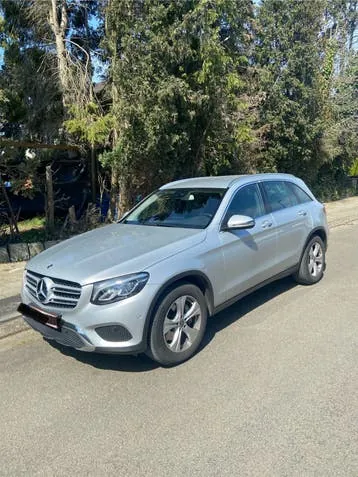 Mercedes-Benz 220D
