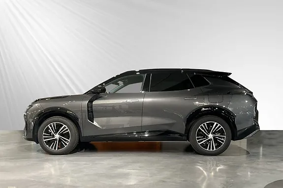 Lynk & Co 08 2025 photo 3