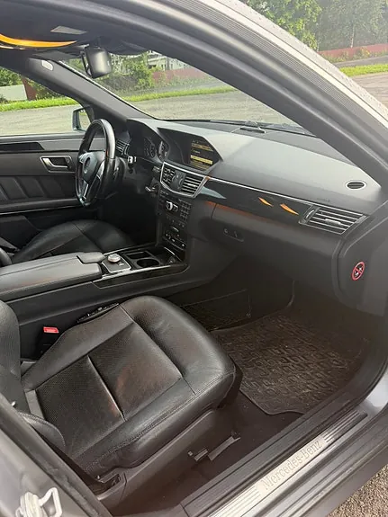 Mercedes-Benz E350 2011 photo 5