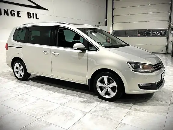 Volkswagen Sharan 2012 photo 2