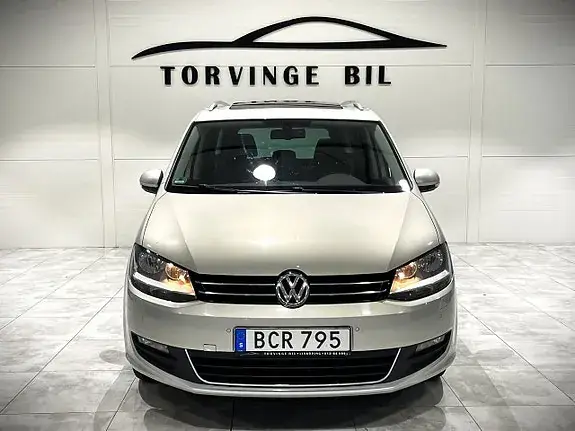 Volkswagen Sharan 2012 photo 4