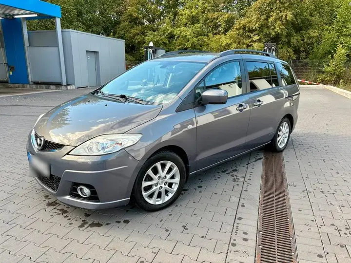 Mazda 5