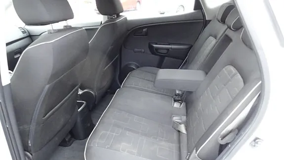 Kia Venga 2016 photo 4