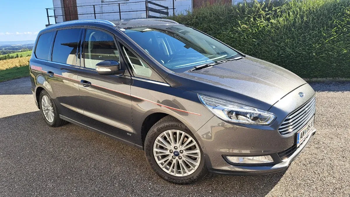 Ford Galaxy 2018 photo 2