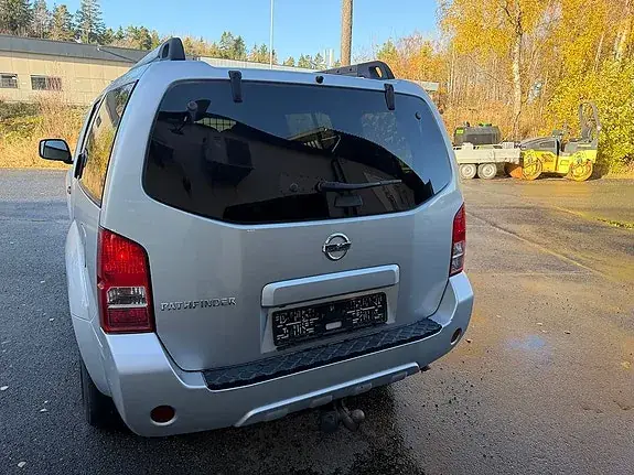 Nissan Pathfinder 2013 photo 4