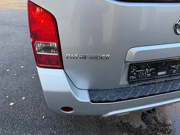 Nissan Pathfinder 2013 photo 5