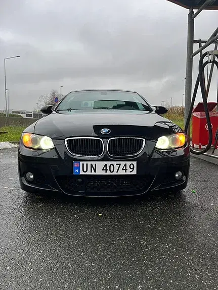 BMW 325D 2009 photo 3