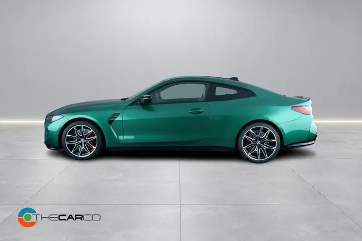 BMW M4 2022 photo 5