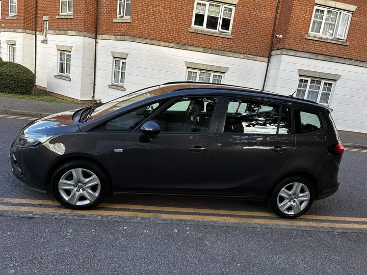 Vauxhall Zafira Tourer 2016 photo 3