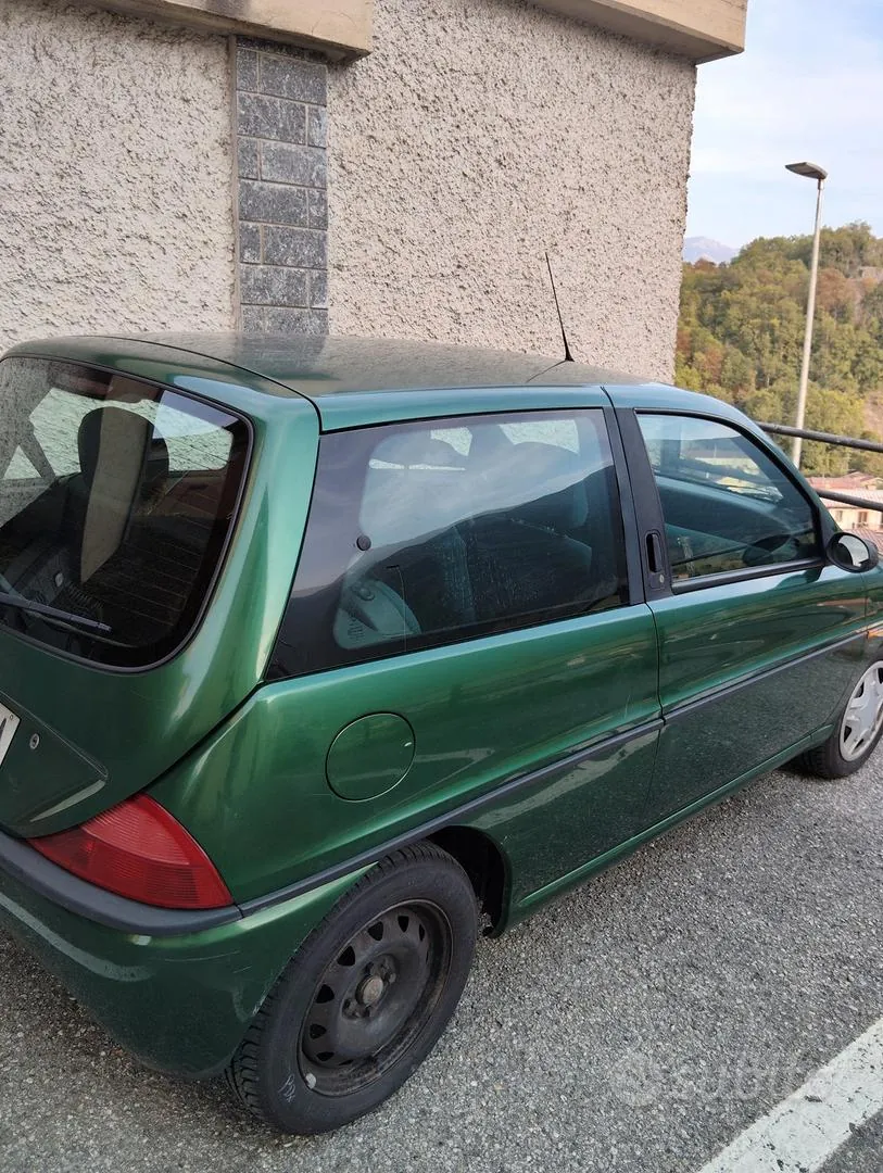 Lancia Y 1996 photo 2