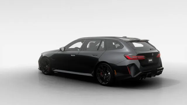 BMW M5 2027 photo 2