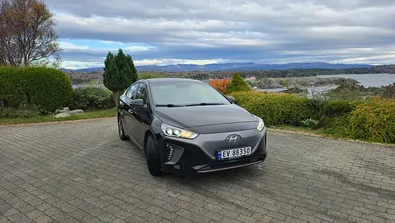 Hyundai Ioniq 2019 photo 2
