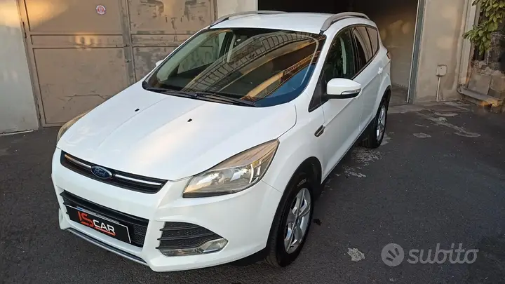 Ford Kuga 2014 photo 3
