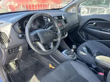 Kia Rio 2011 photo 3