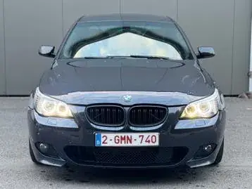 BMW E60 2007 photo 2