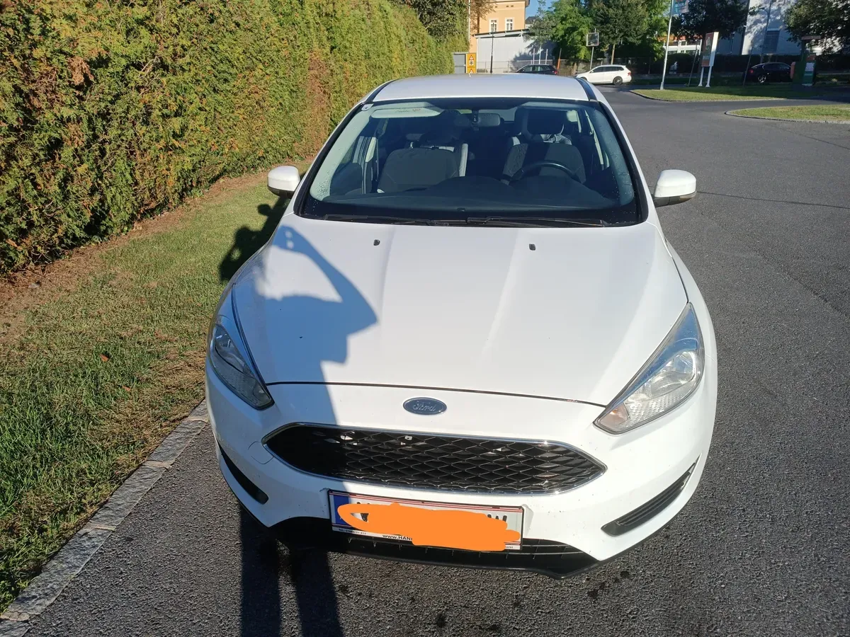 Ford Focus 2015 photo 2
