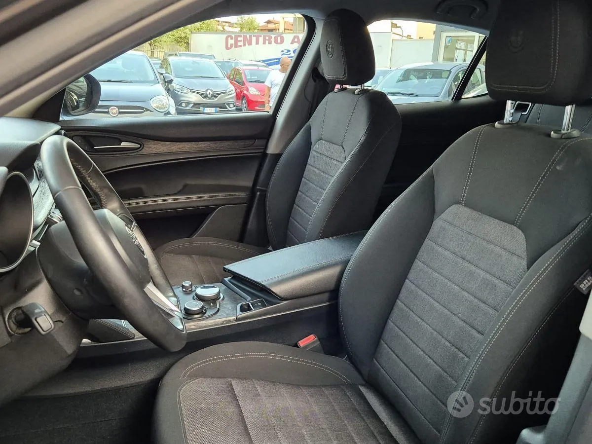 Alfa Romeo Stelvio 2019 photo 5