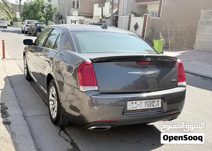 Chrysler 300 2019 photo 3