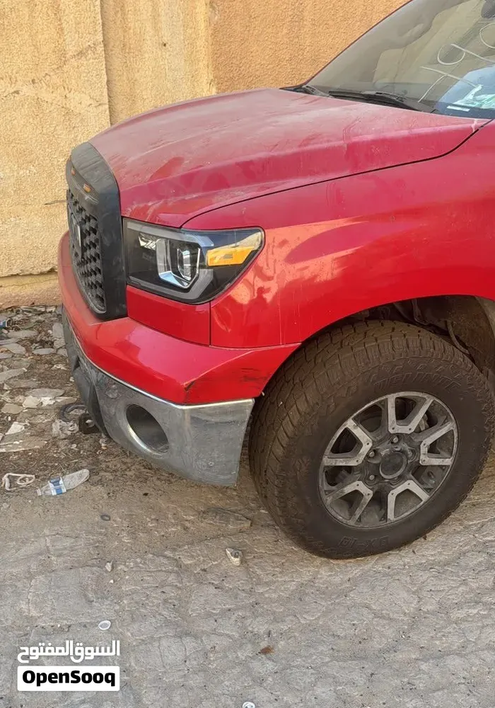 Toyota Tundra 2010 photo 2