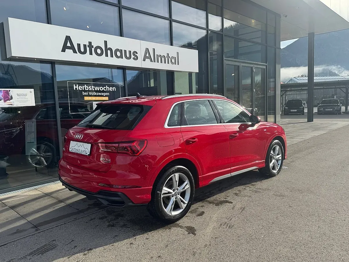 Audi Q3 2019 photo 3