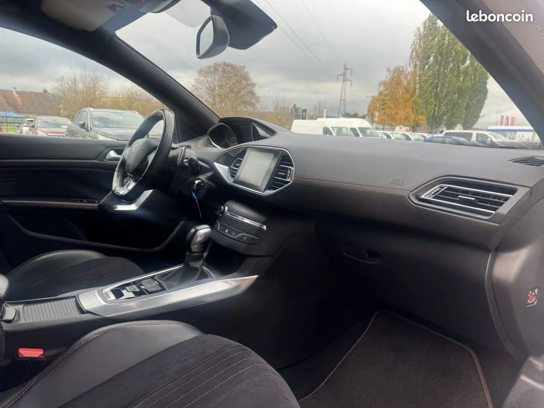 Peugeot 308 2015 photo 5