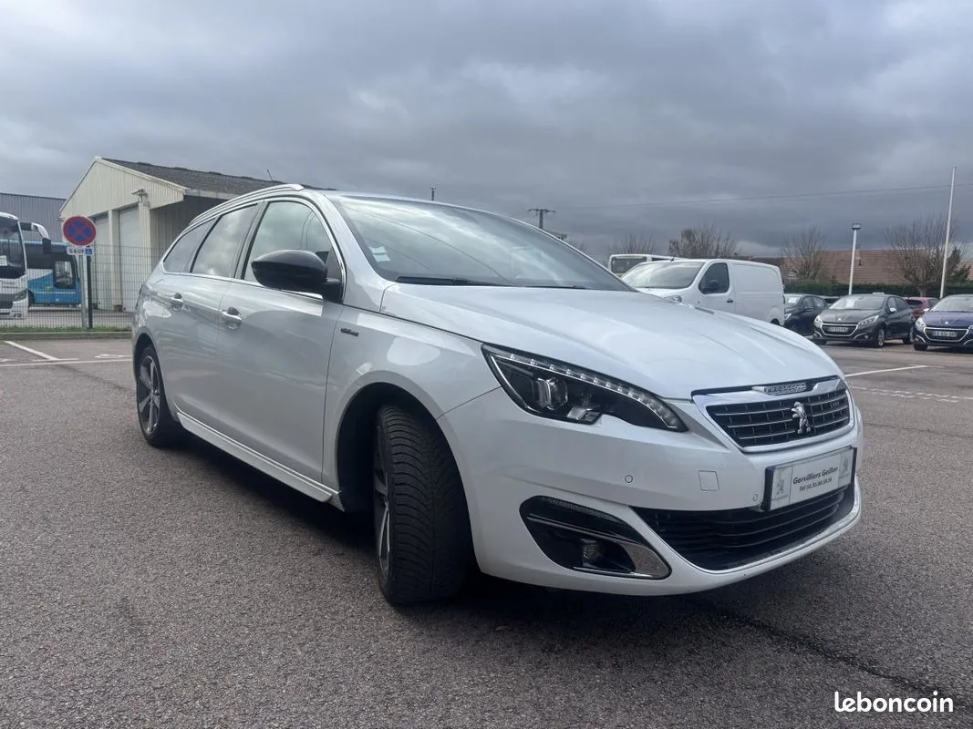 Peugeot 308 2015 photo 3
