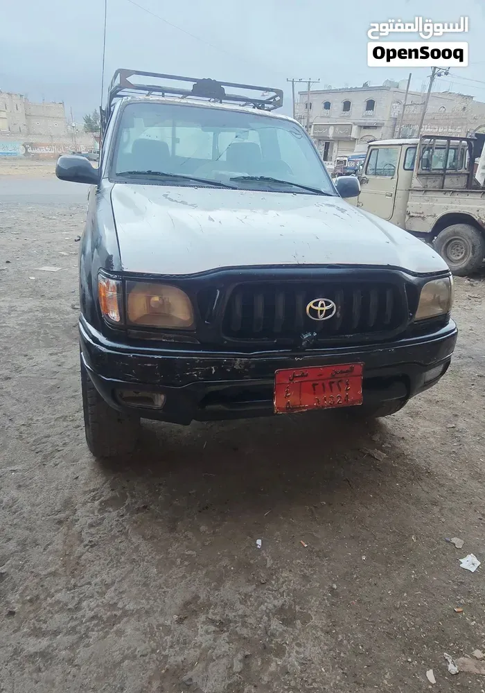 Toyota Tacoma 2004 photo 2