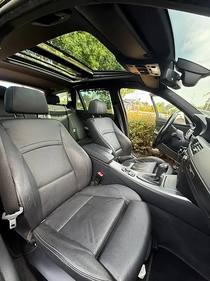 BMW 320D 2010 photo 4