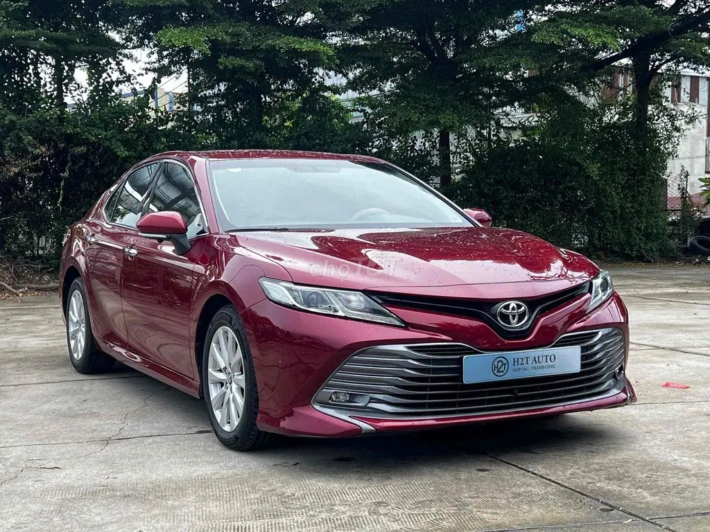 Toyota Camry 2020 photo 2