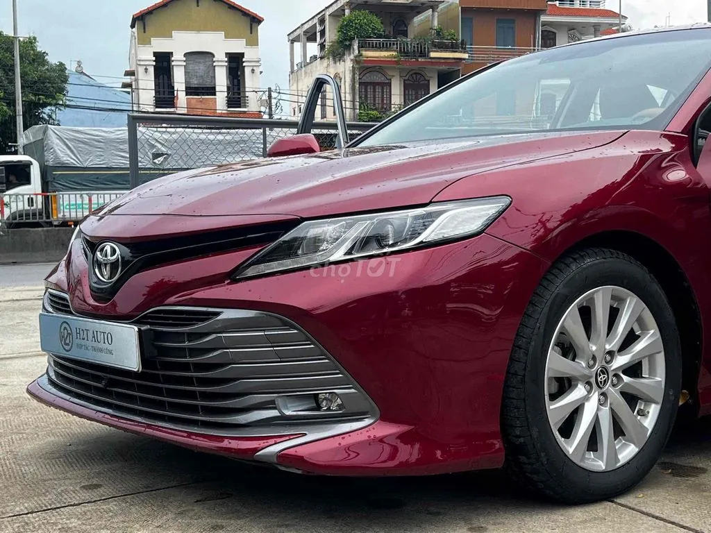 Toyota Camry 2020 photo 3