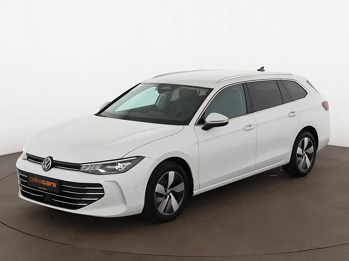 Volkswagen Passat 2024 photo 2