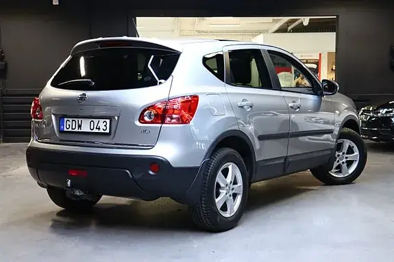 Nissan Qashqai 2009 photo 4