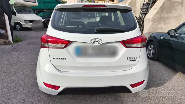 Hyundai Ix20 2011 photo 3