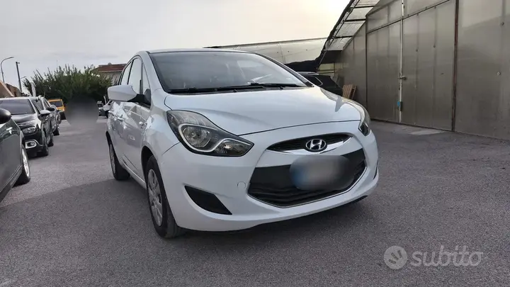 Hyundai Ix20 2011 photo 2