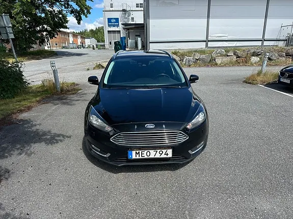Ford Focus 2016 photo 2