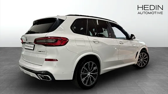 BMW X5 2019 photo 2