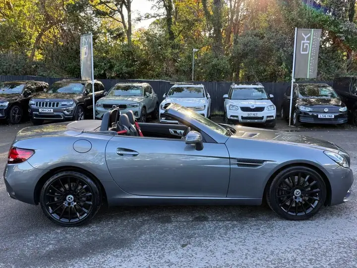 Mercedes-Benz Slc 2016 photo 5