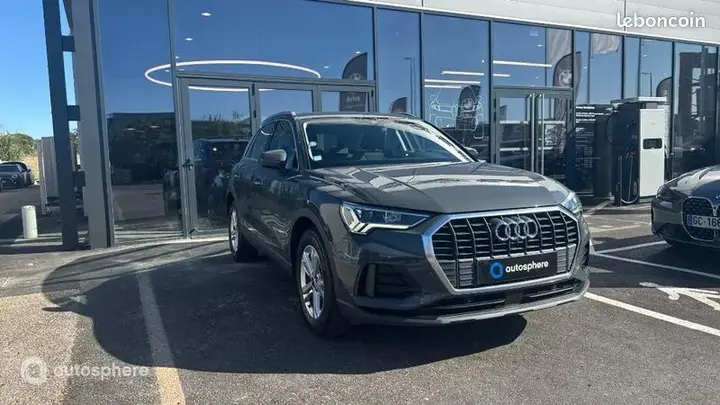 Audi Q3 2021 photo 3