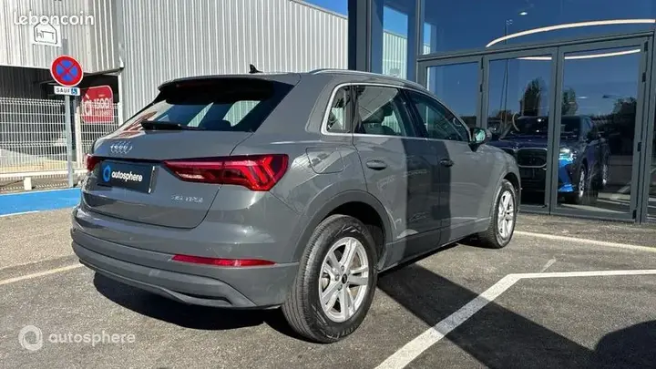 Audi Q3 2021 photo 5