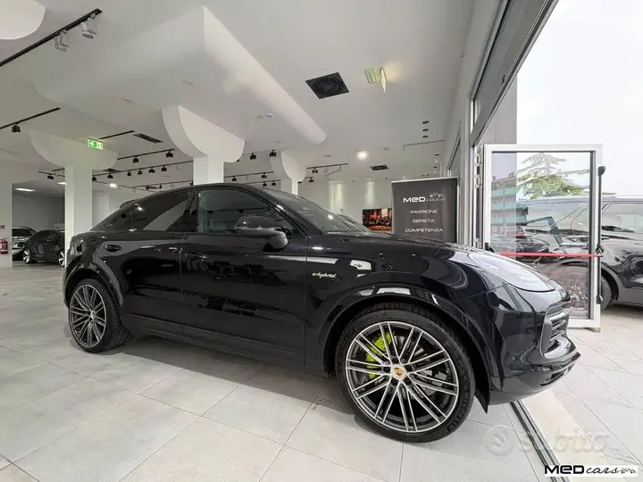 Porsche Cayenne 2019 photo 2