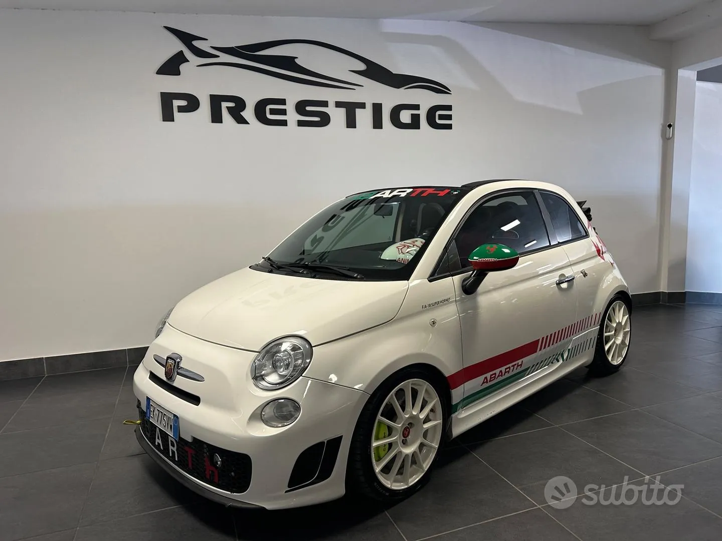 Abarth 500 2011 photo 3