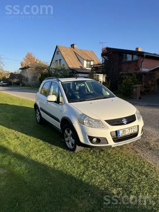 Suzuki Sx4 2012 photo 2