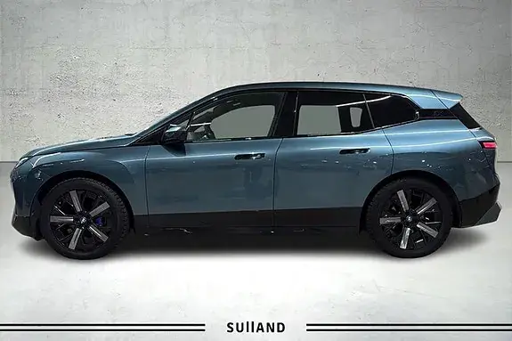 BMW Ix 2022 photo 2