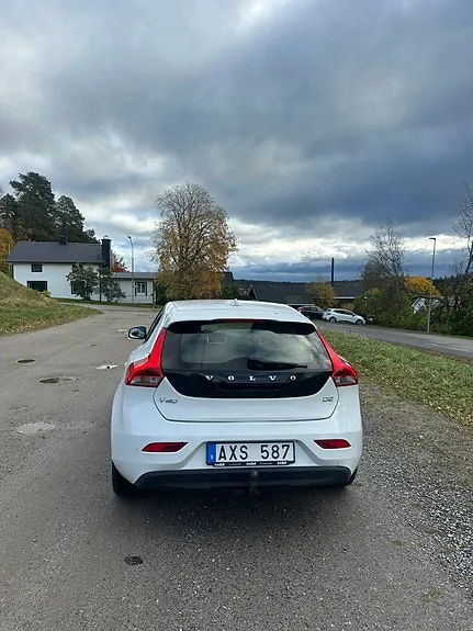 Volvo V40 2014 photo 3