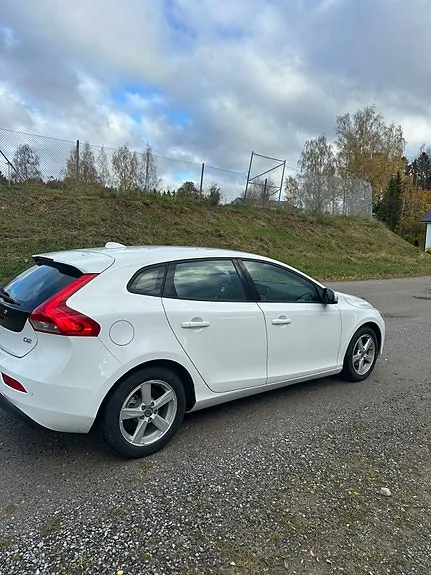 Volvo V40 2014 photo 4