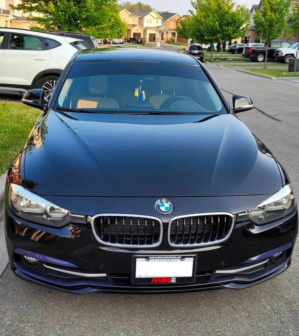 BMW 3 Series 2016 photo 2