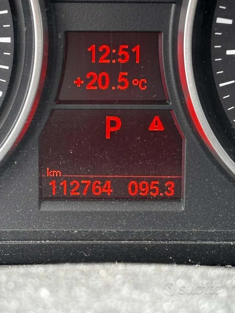 BMW X1 2014 photo 2